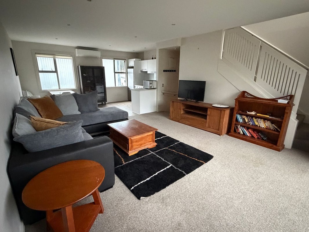 29/9 Humber Street, Pandora, Napier - Carousel 1