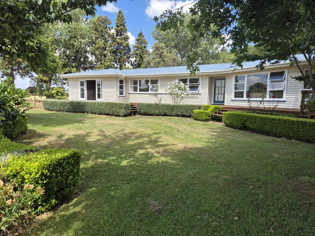 243A Woodlands Road, Gordonton, Hamilton - Carousel 1