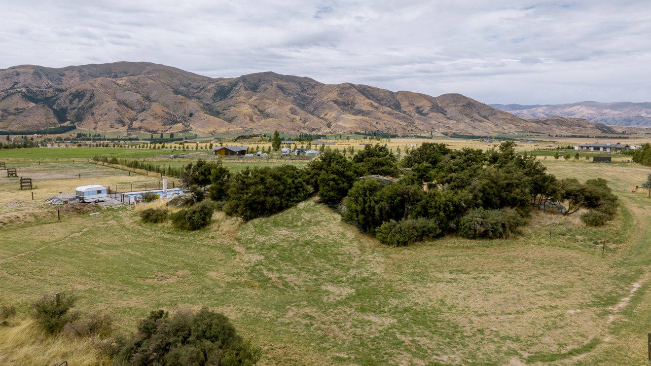 68 Pukerangi Drive, QUEENSBERRY, CROMWELL - Carousel 21