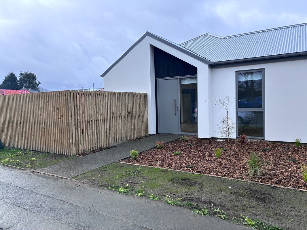 206A Racecourse Road, Sockburn, Christchurch - Carousel 1