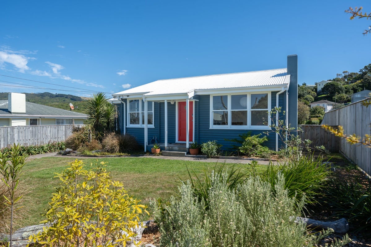 38 Piko Street, Titahi Bay, Porirua - Carousel 1