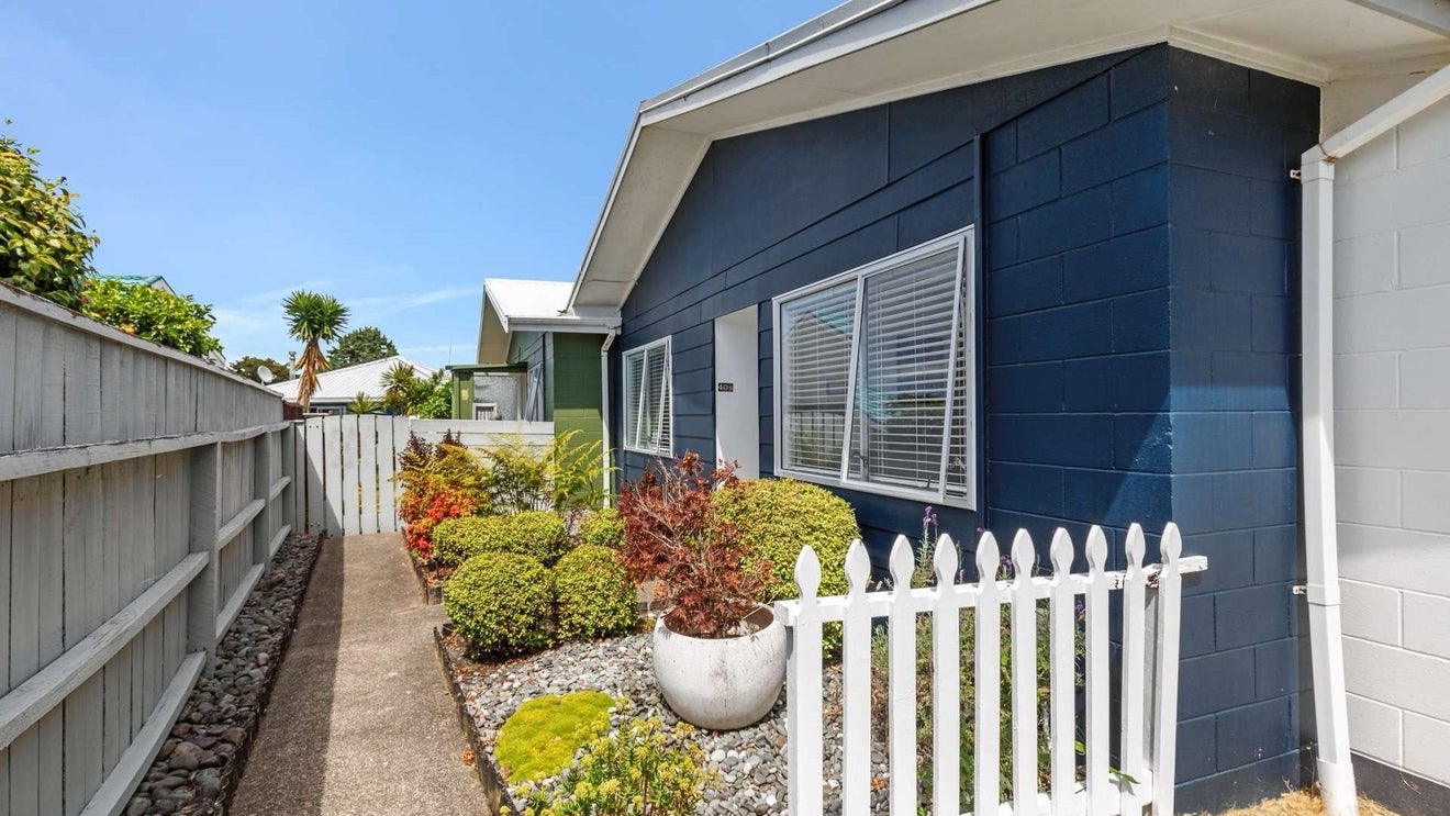 40B MATAVAI STREET, Mount Maunganui, Tauranga - Carousel 1
