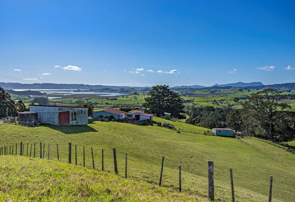 137 Monk Road, Whangarei - Carousel 11