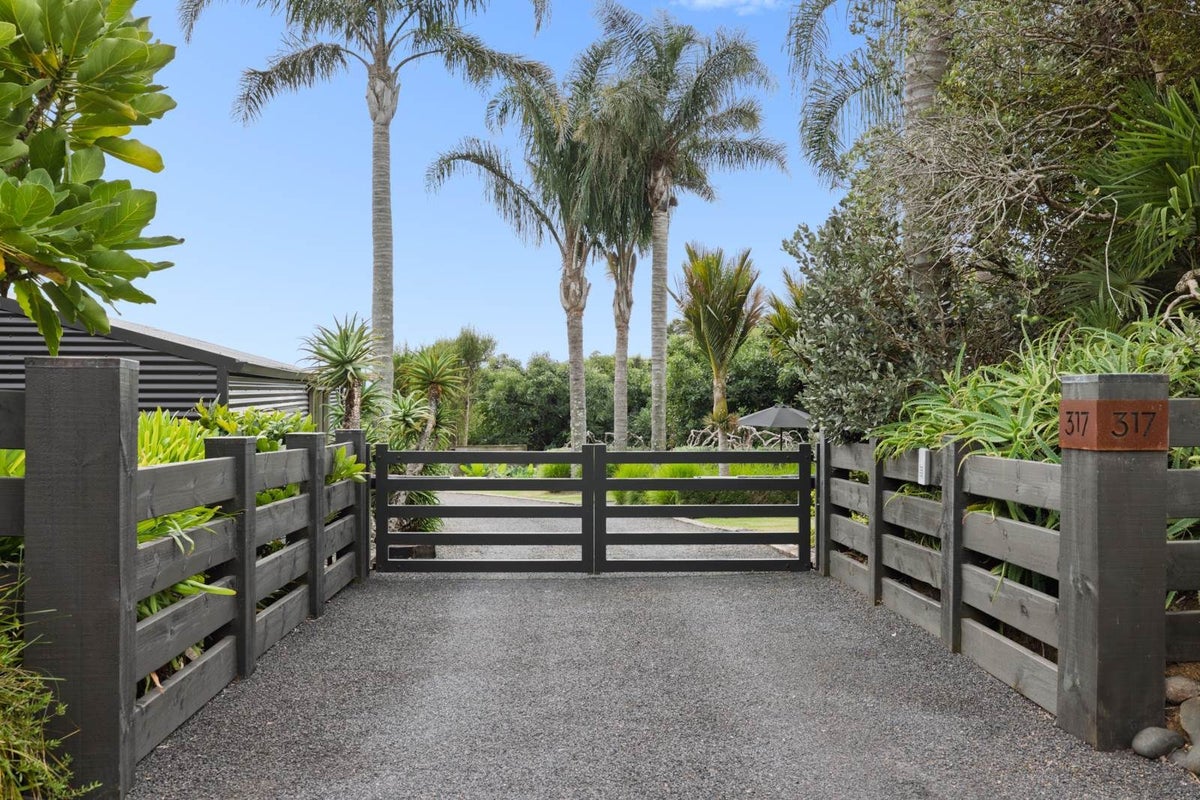 317 Pahoia Road, Whakamarama, Tauranga - Carousel 1