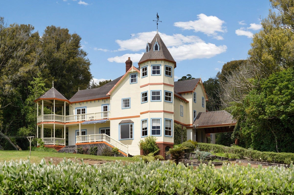 277 Wortley Road, Waiongana, New Plymouth - Carousel 1