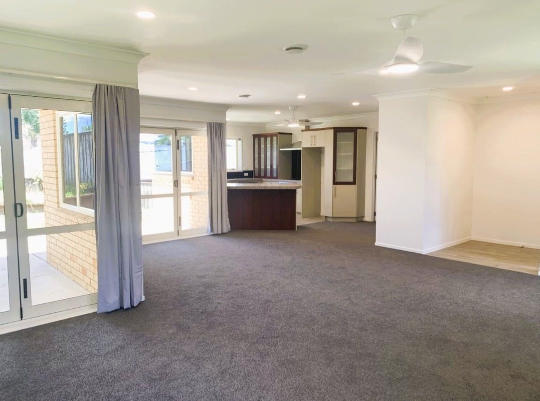12 Fishermans Drive, Coastlands, Whakatane - Carousel 2