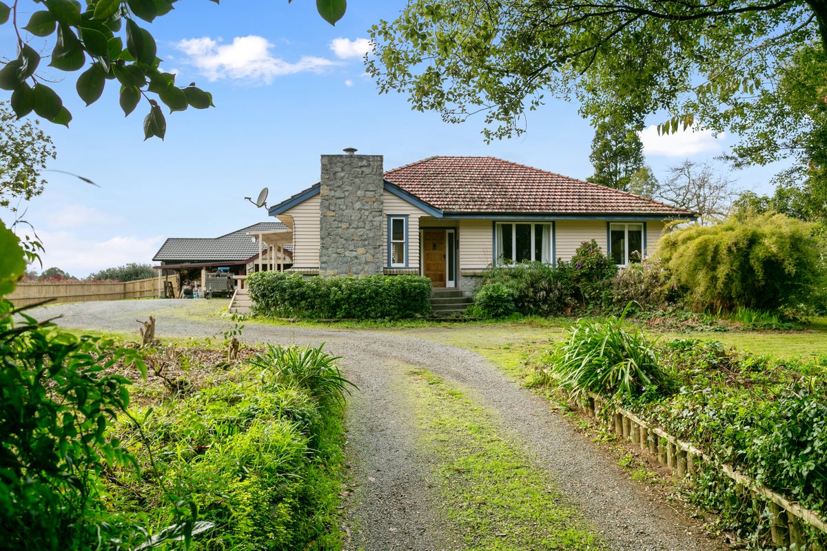 21 Rolleston Street, Kihikihi, Te Awamutu - Carousel 1