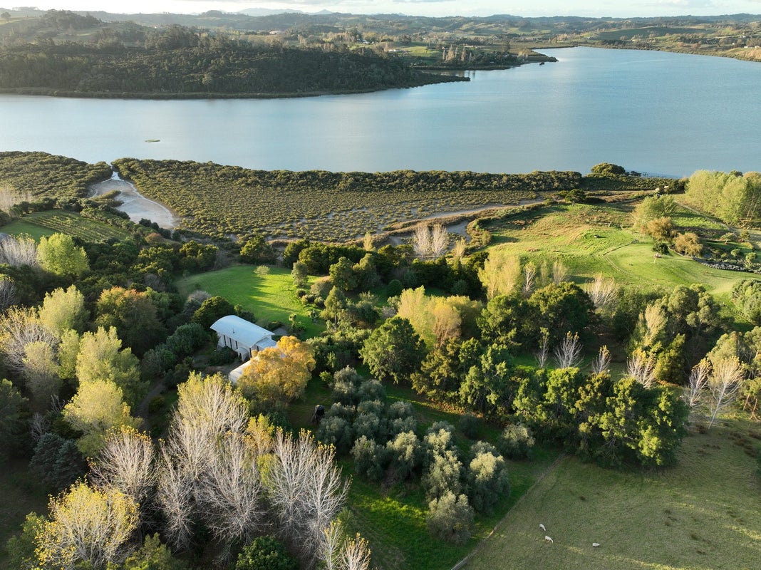 257 Metcalfe Road, Matakohe - Carousel 50