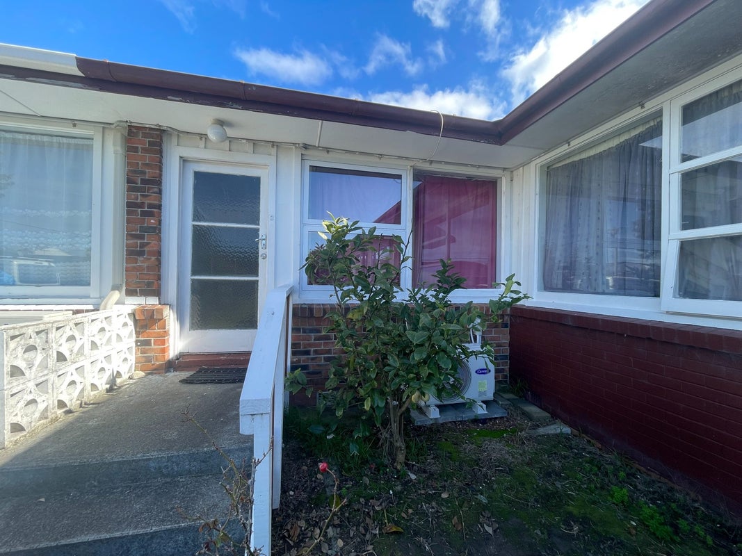 3/39 Shakespeare Road, Milford, Auckland - Carousel 1