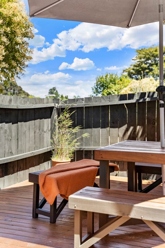 1/6 Kororo Street, Northcote, Auckland - Carousel 12