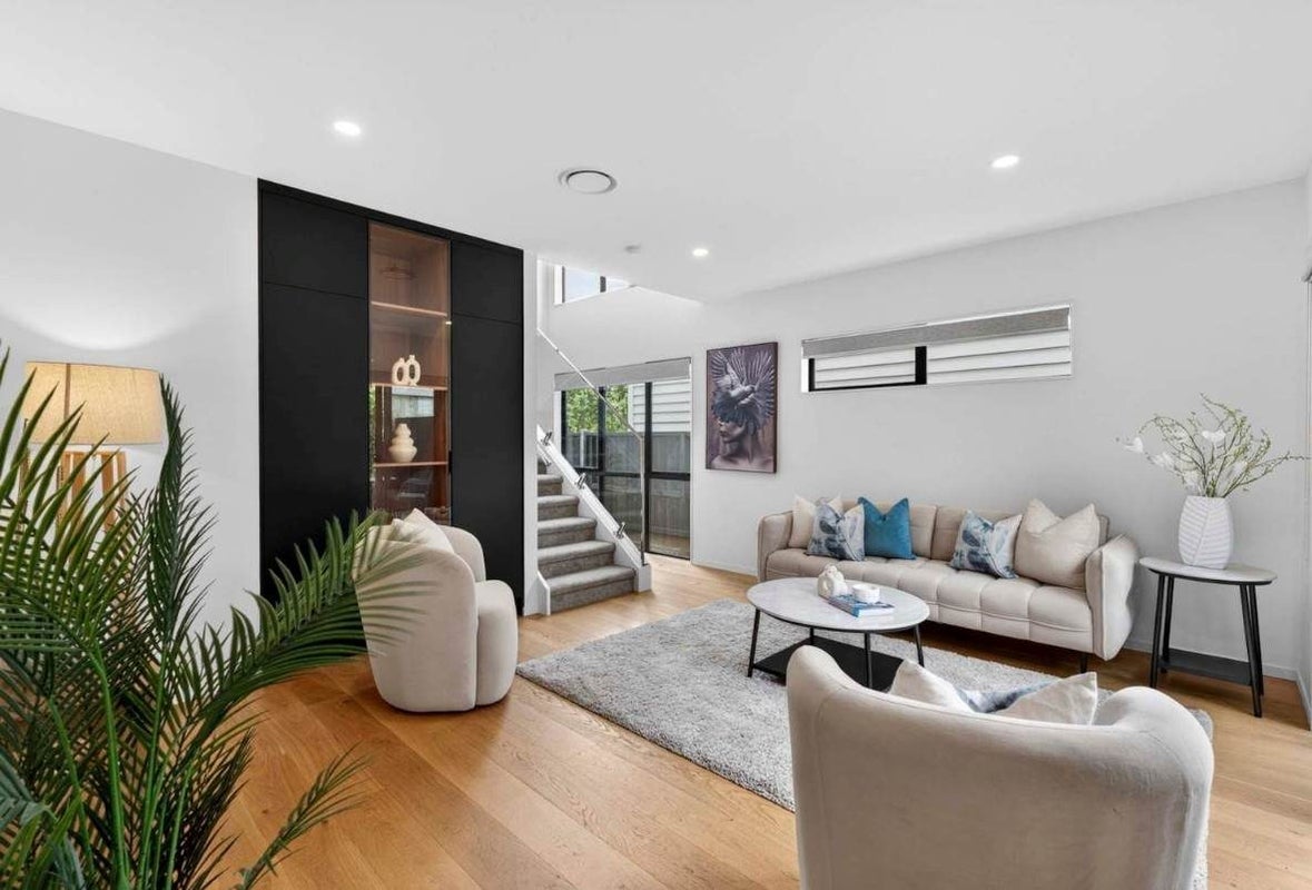 4 Bardsey Street, Glendowie, Auckland - Carousel 2