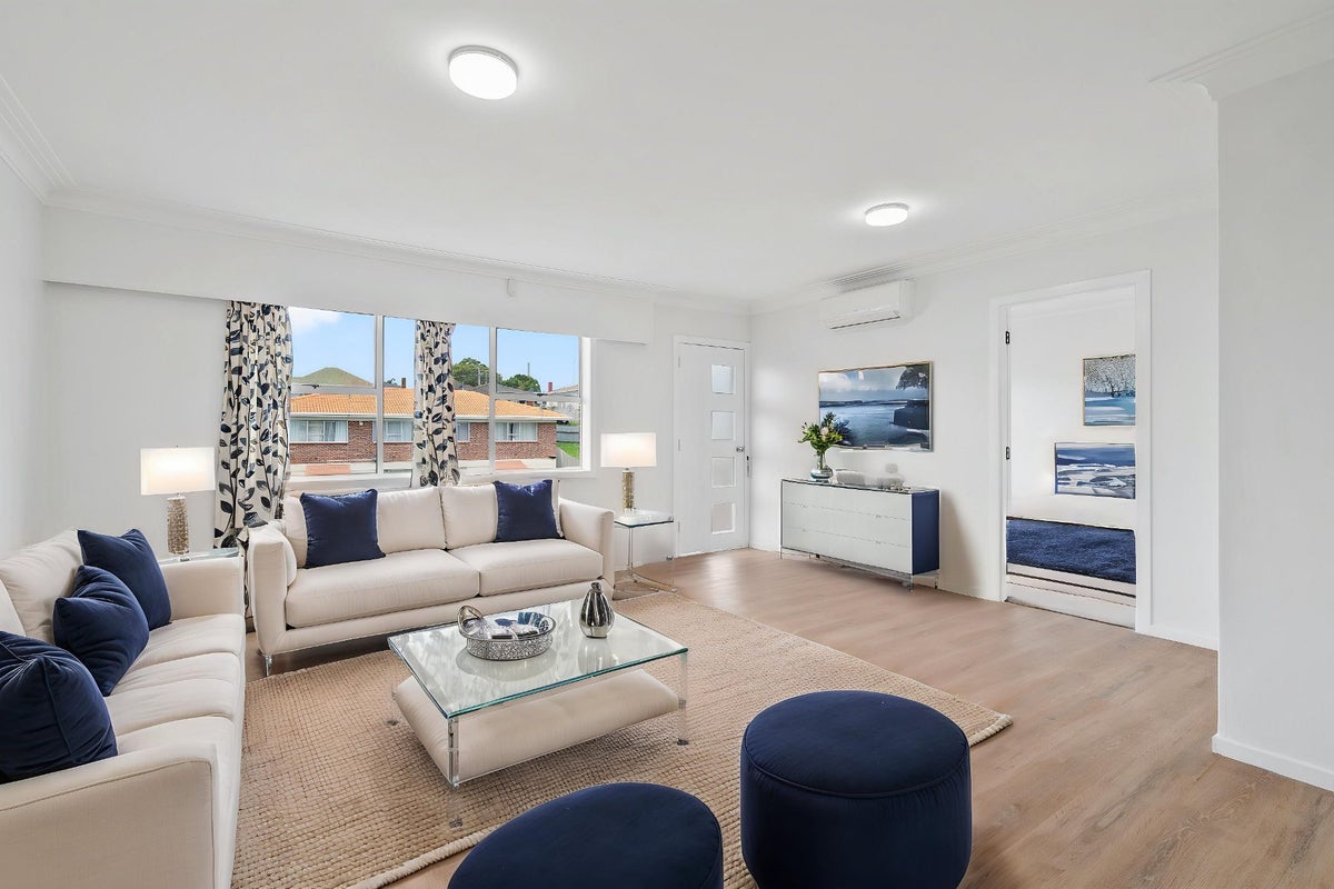 83 Cormack Street, Mount Roskill, Auckland - Carousel 1
