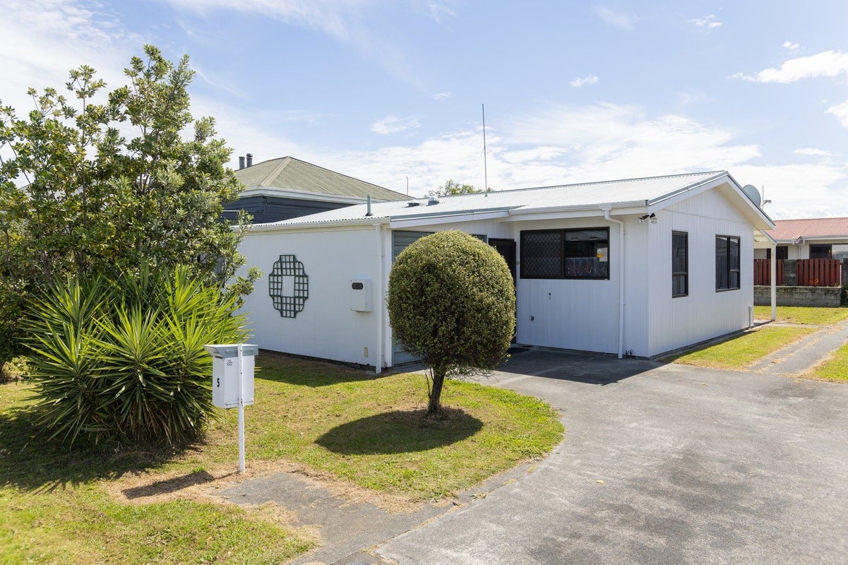 5 Grafton Road, Te Hapara, Gisborne - Carousel 1