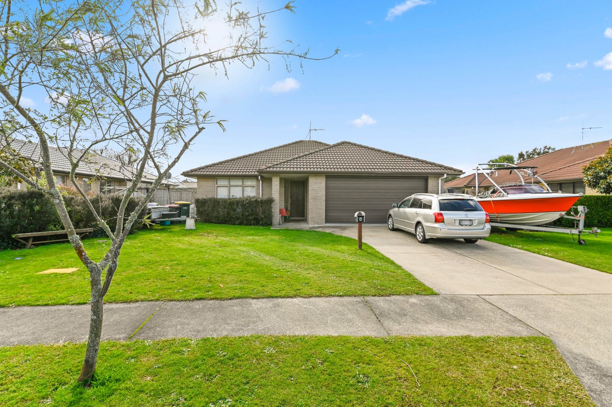 4 Kinder Place, Ngongotaha, Rotorua - Carousel 1