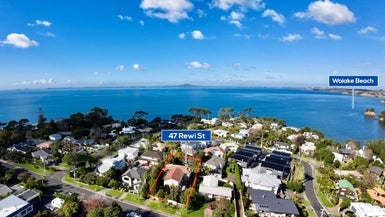 47 Rewi Street, Torbay, Auckland - Carousel 1