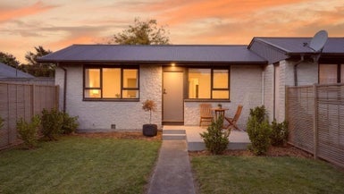 3/102 Edward Avenue, Edgeware, Christchurch - Carousel 1