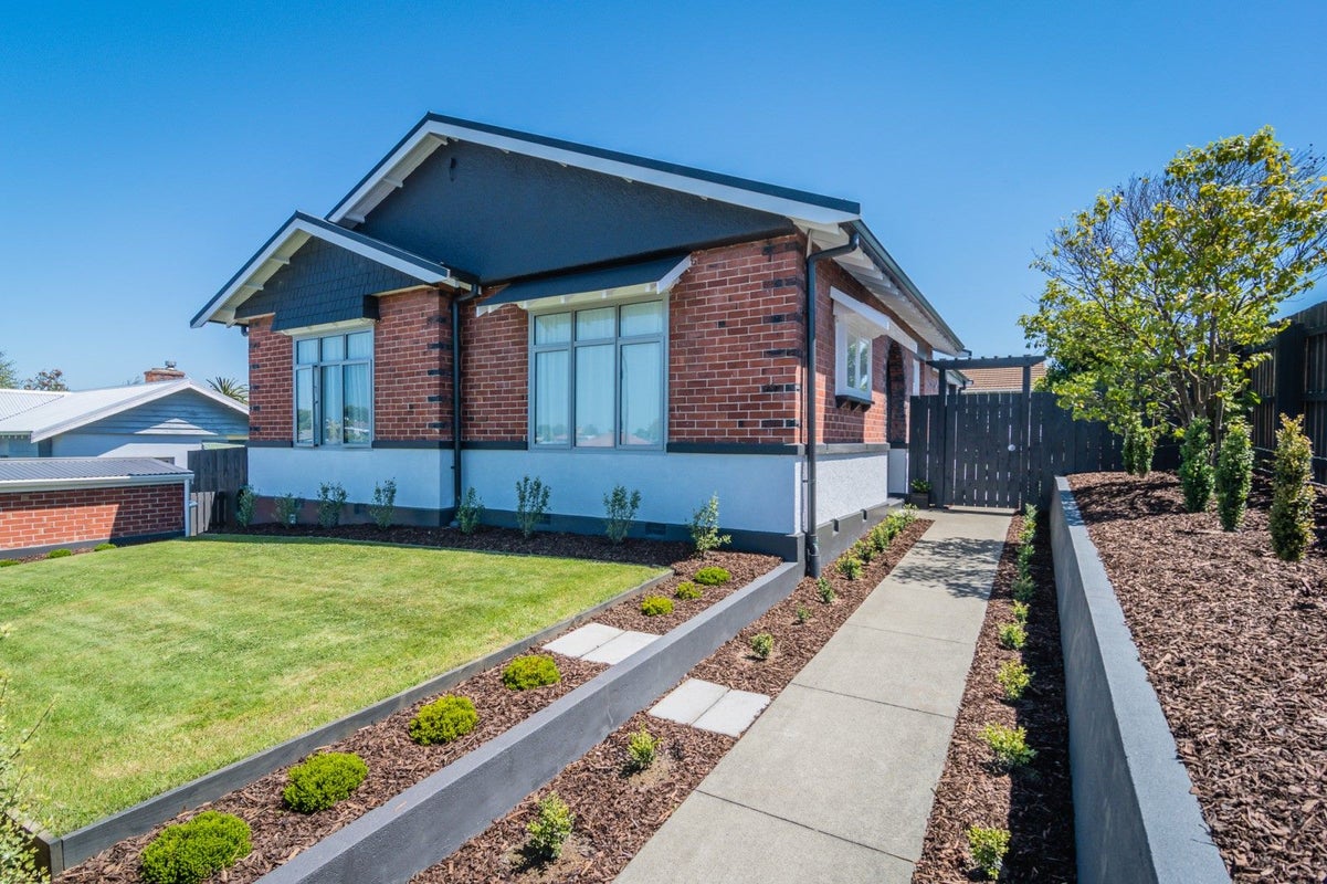74 Le Cren Street, Seaview, Timaru - Carousel 2