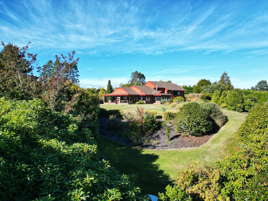 8 Mark Wynd, Taupo - Carousel 2