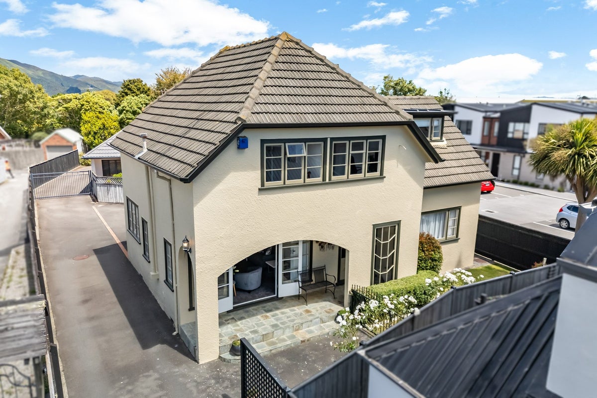 2/568 High Street, Boulcott, Lower Hutt - Carousel 1