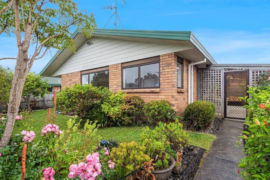1/8 Goodwin Street, Onerahi, Whangarei - Carousel 1