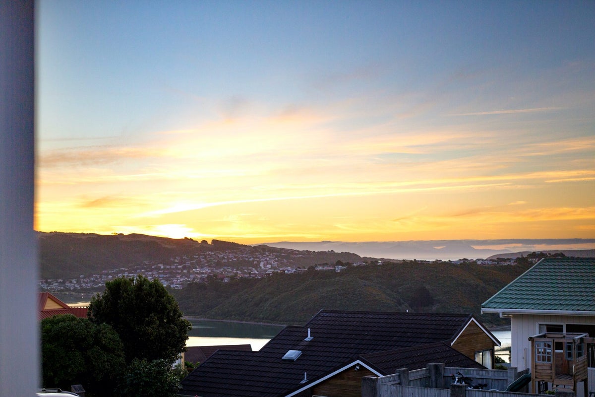 6 Ettrick Grove, Papakowhai, Porirua - Carousel 26