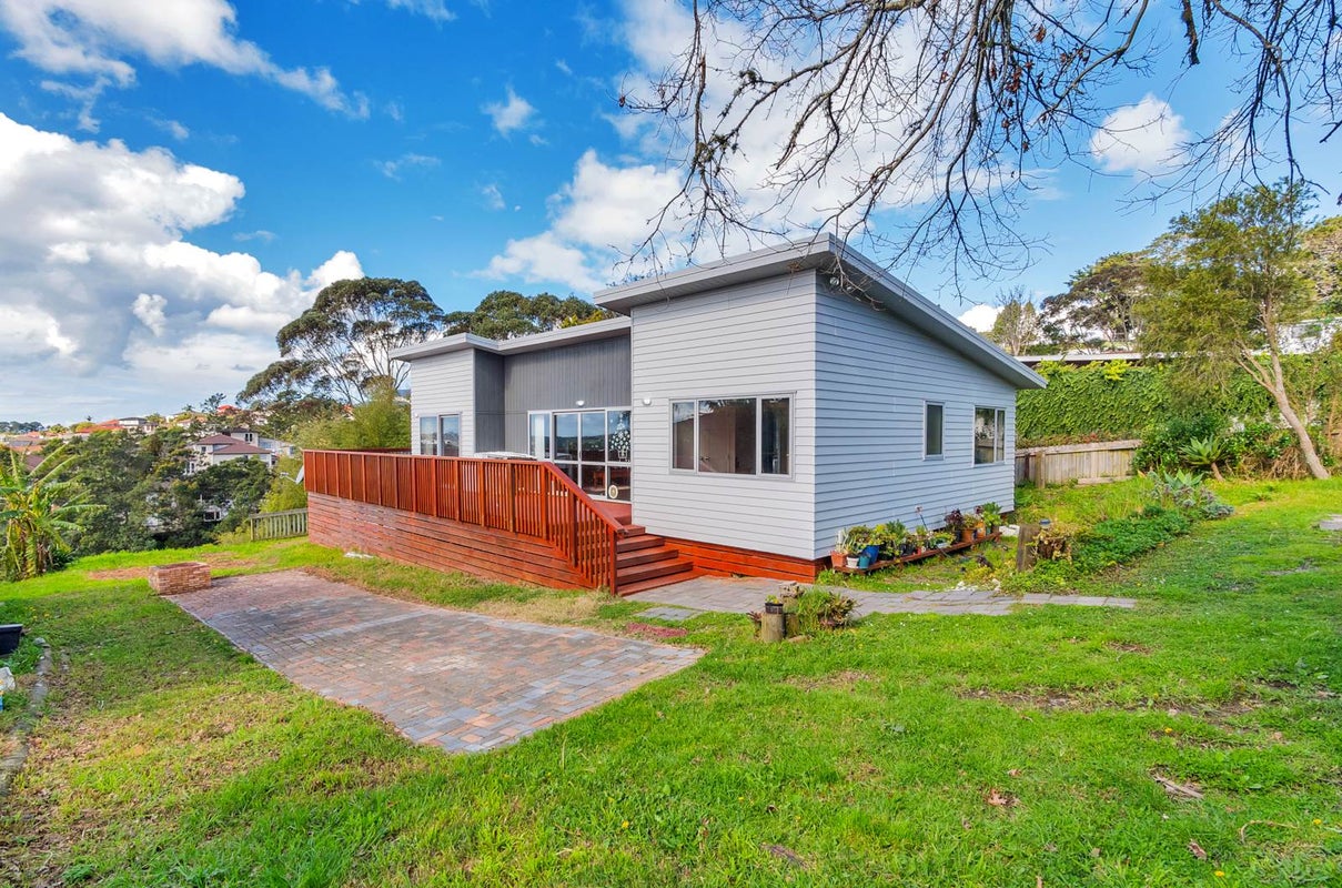 139 Albany Highway, Unsworth Heights, Auckland - Carousel 1