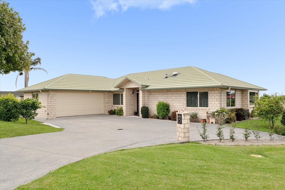 11 Maddison Place, Welcome Bay, Tauranga - Carousel 2