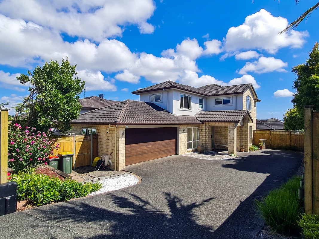18 Laurel Oak Drive, Schnapper Rock, Auckland - Carousel 1