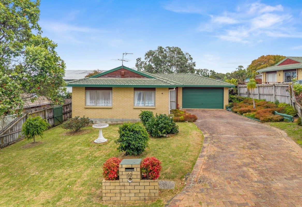 10 Evergreen Rise, New Lynn, Auckland - Carousel 1