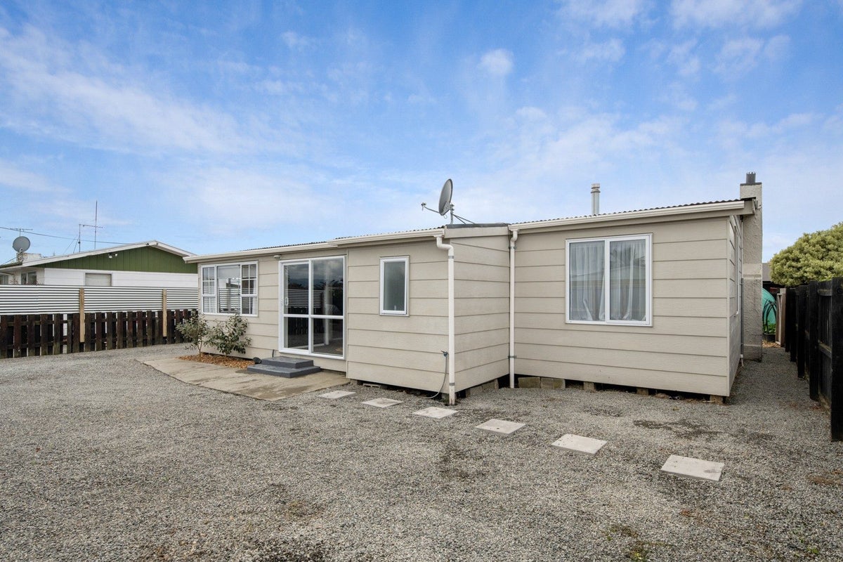 6A Buick Street, Redwoodtown, Blenheim - Carousel 15