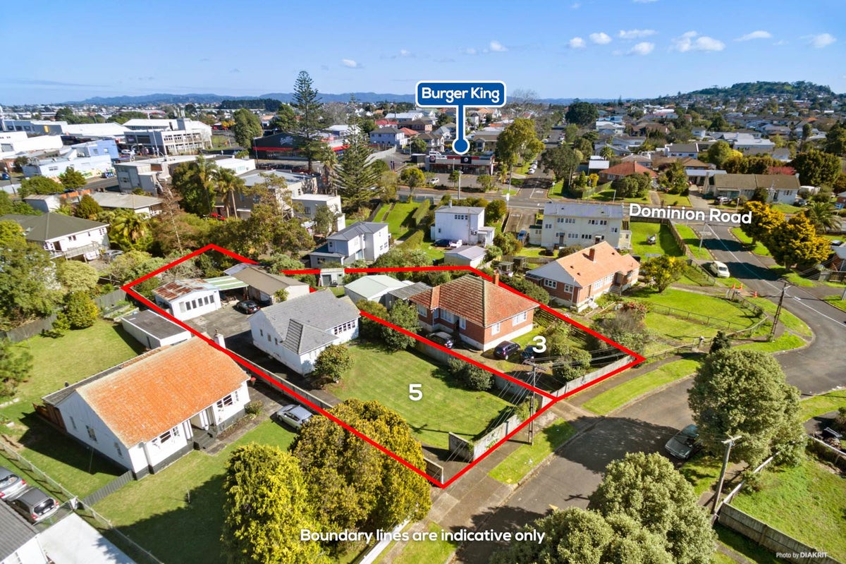 5 Cleghorn Avenue, Mount Roskill, Auckland - Carousel 1