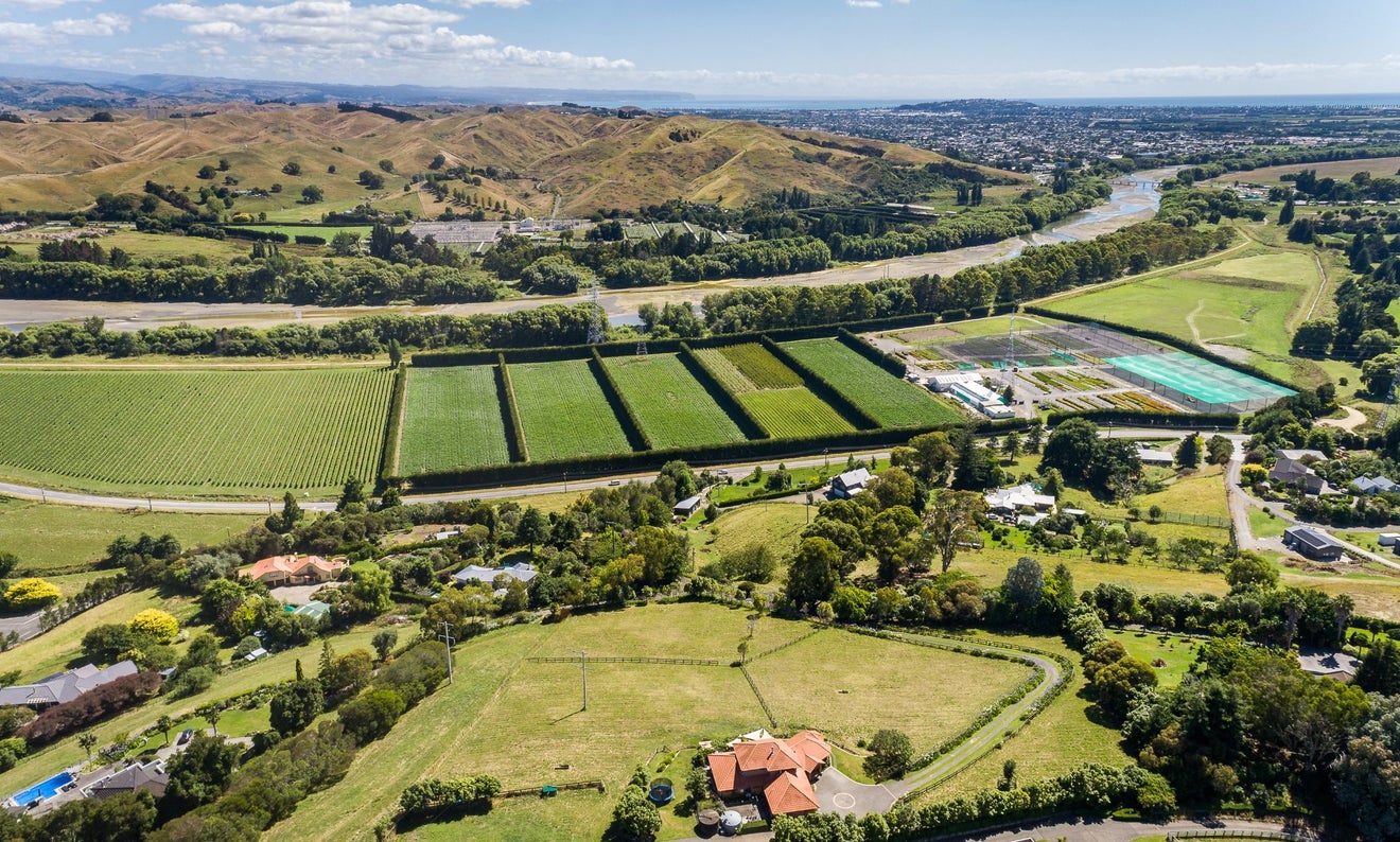 63 Omarunui Road, Waiohiki, Waiohiki - Carousel 2