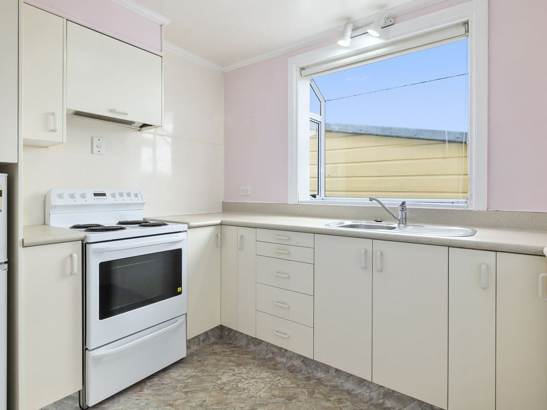 156 Elgin Road, Kenmure, Dunedin - Carousel 2