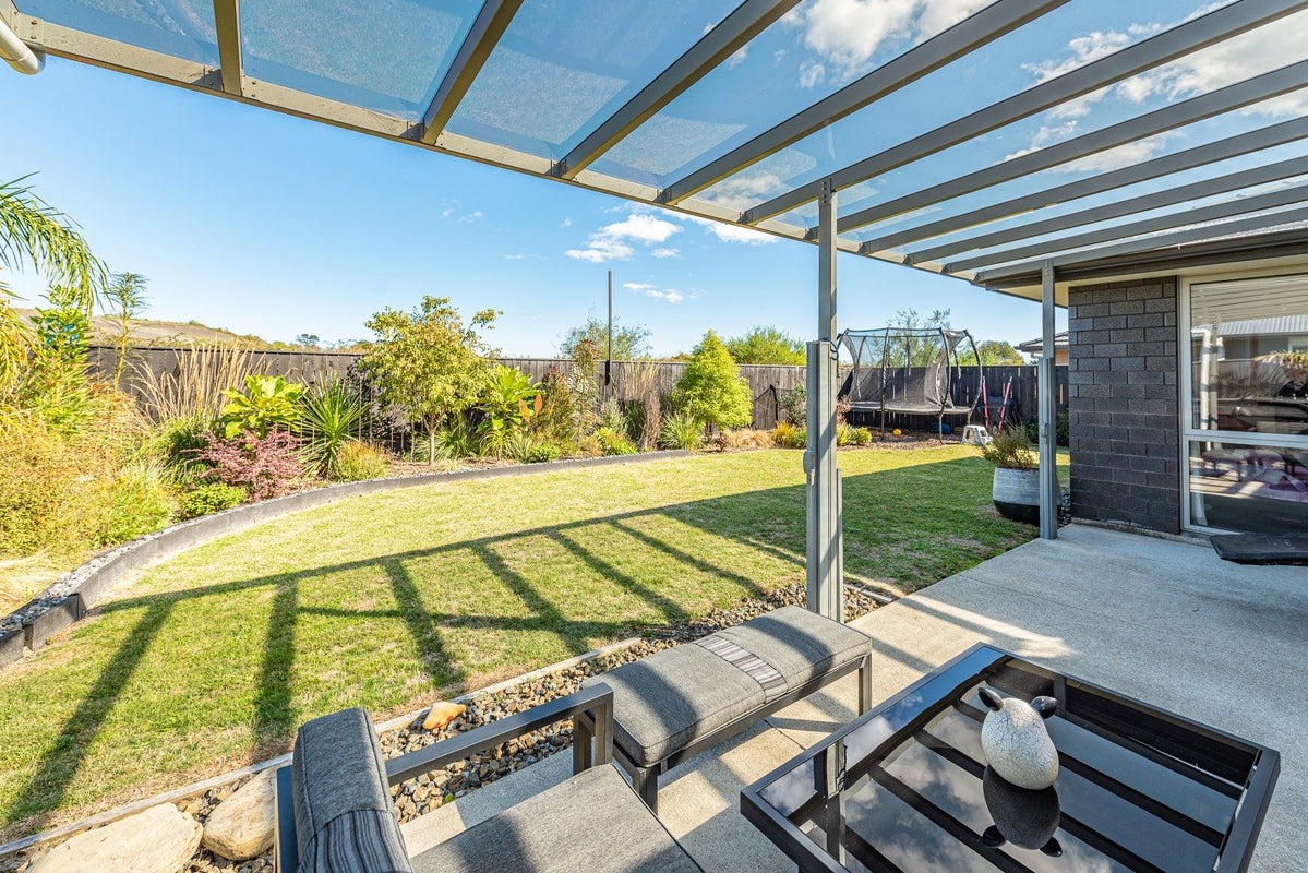 55 Magnolia Crescent, Tawhero, Whanganui - Carousel 2