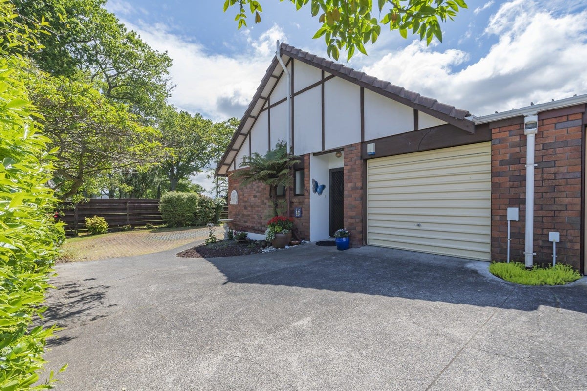 3/6 Chapel Street, Papakura, Auckland - Carousel 1