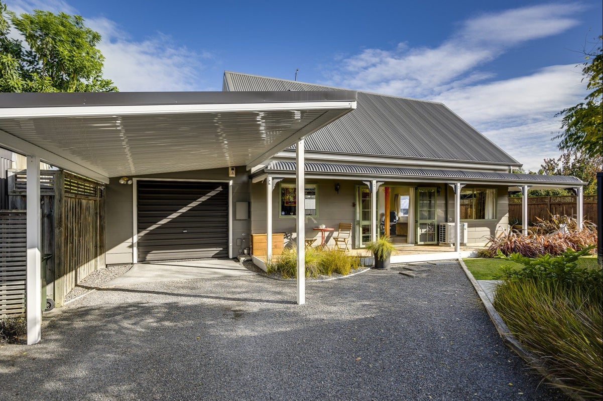 205B Grove Road, Mayfair, Hastings - Carousel 18