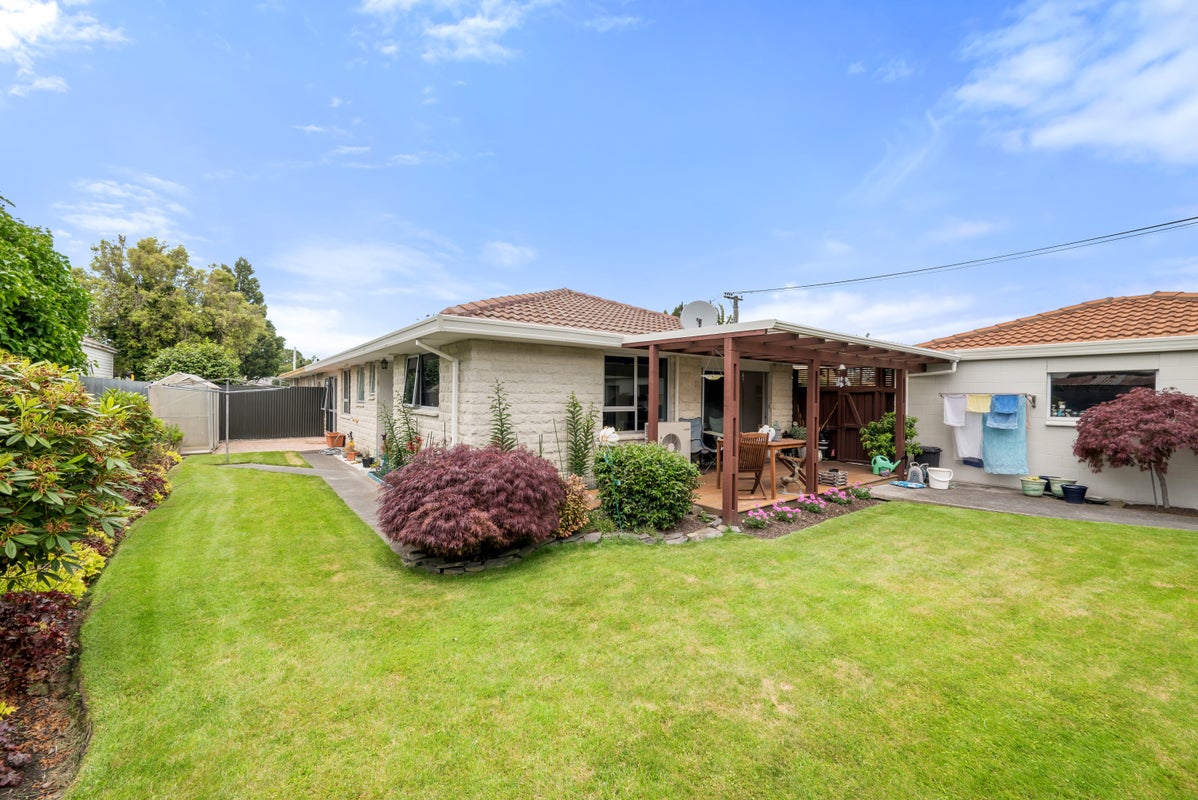 6 Lagan Street, Belfast, Christchurch - Carousel 2