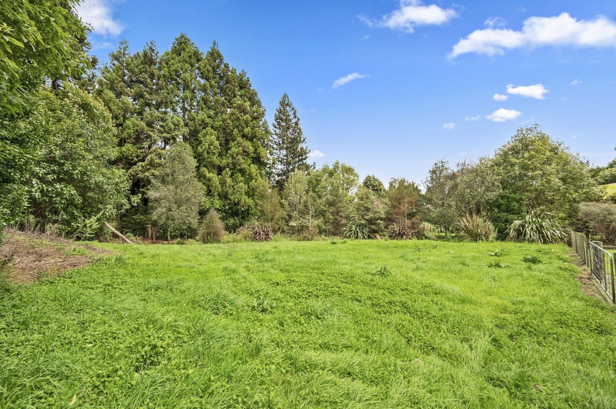 39 Ward Road, Hamurana - Carousel 21