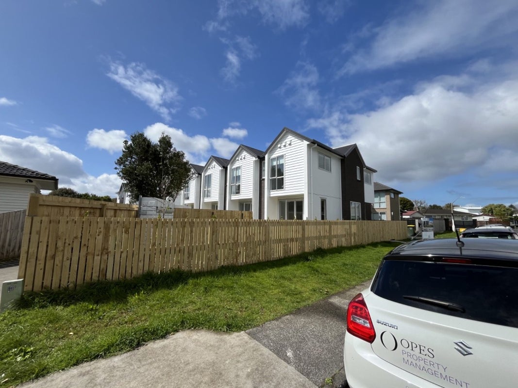 12A Greenock Road, Ranui, Auckland - Carousel 17
