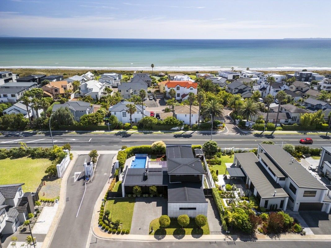 2 Oceania Sands Way, Papamoa Beach, Papamoa - Carousel 14