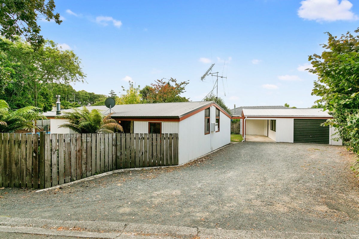 66 Shakespeare Street, Leamington, Cambridge - Carousel 1