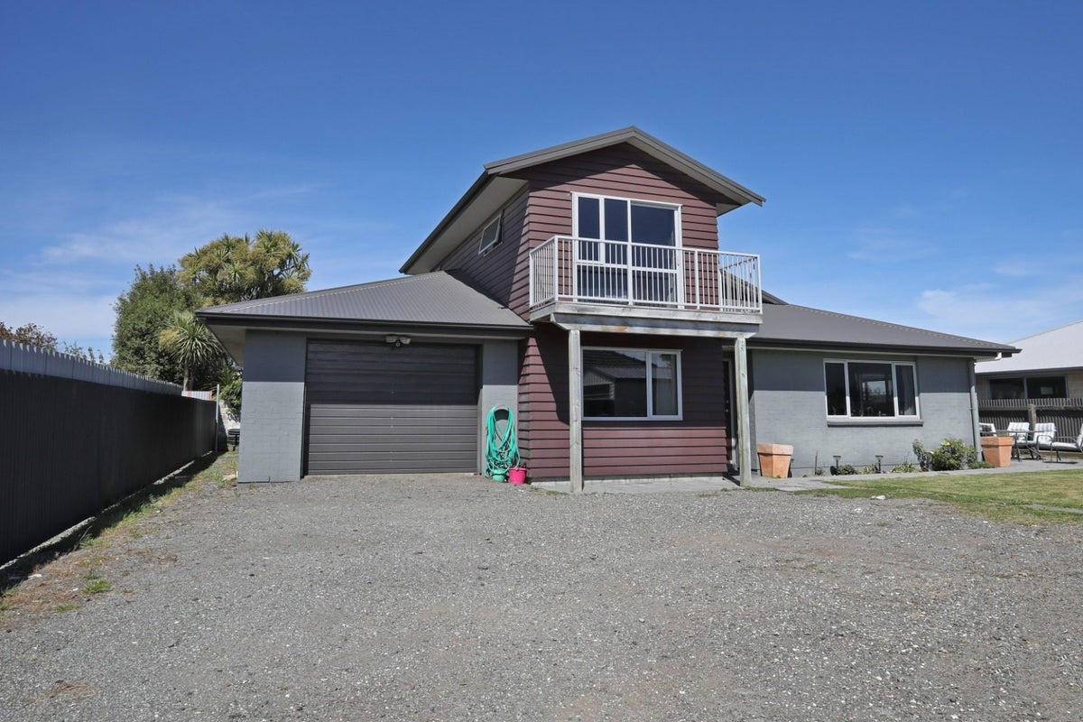 65 Dome Street, Newfield, Invercargill - Carousel 2