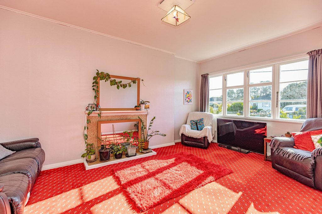 9 Rimu Street, Gonville, Whanganui - Carousel 2