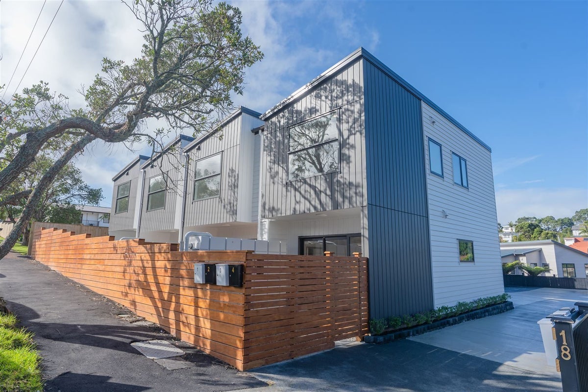 5/18 Kinross Street, Blockhouse Bay, Auckland - Carousel 1