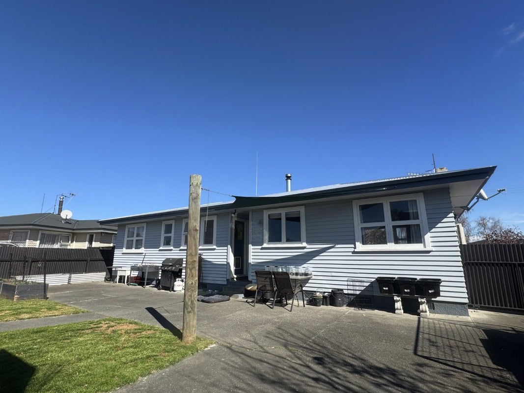 10 Hitchings Avenue, Onekawa, Napier - Carousel 10