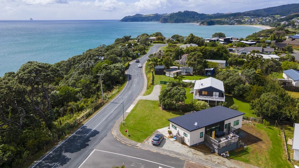 1116 Cove Road, Langs Beach, Waipu - Carousel 1