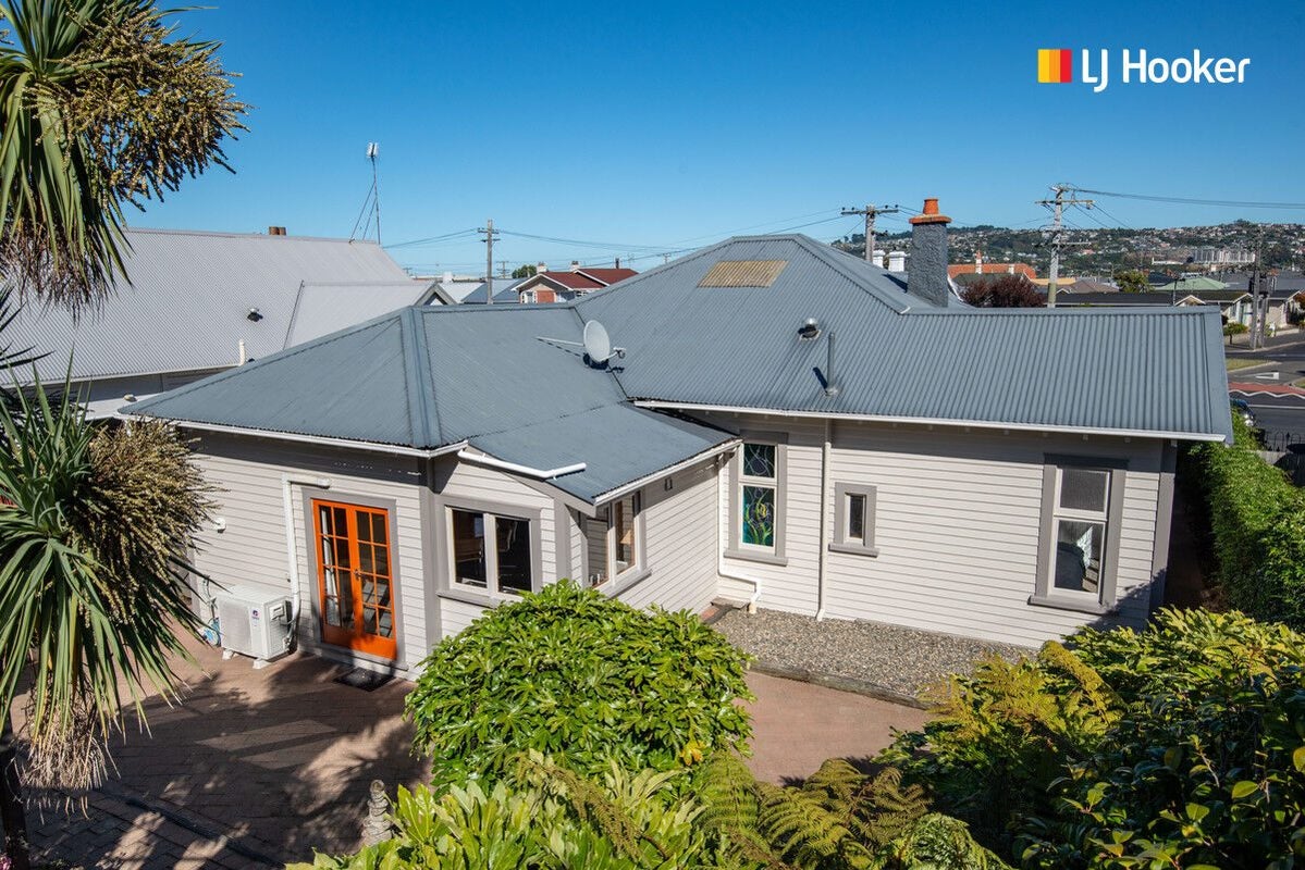 3 Royal Crescent, Saint Kilda, Dunedin - Carousel 1
