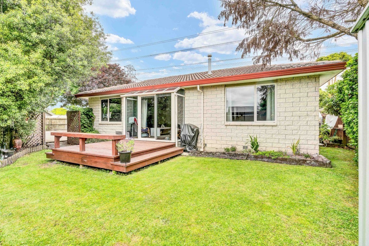 33A Vanguard Drive, Broomfield, Christchurch - Carousel 1