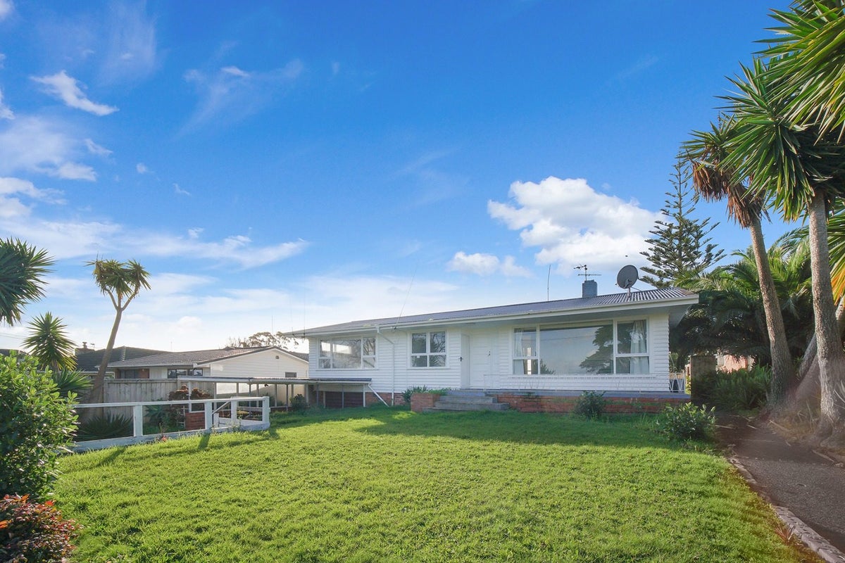 31 Grange Road, Papatoetoe, Auckland - Carousel 1