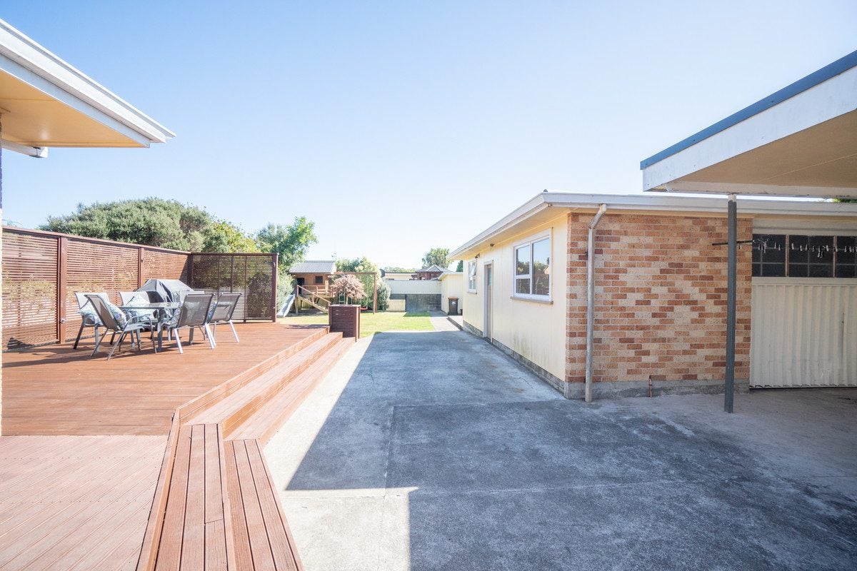 390 Botanical Road, West End, Palmerston North - Carousel 30